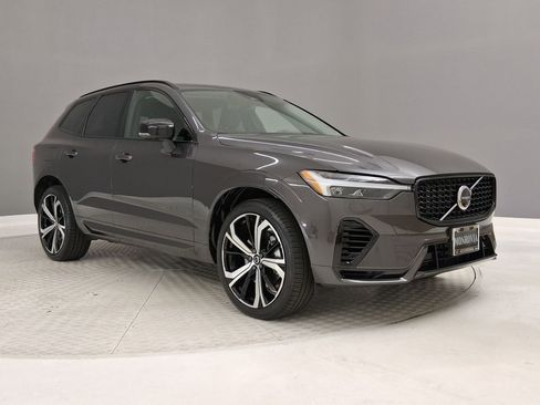 Used 2025 Volvo XC60 T8 Ultra w/ Protection Package Premier AWD/4WD image 5