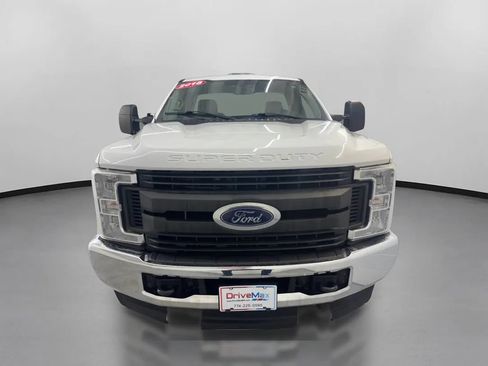 Used 2018 Ford F250 XL w/ Snow Plow Prep Package AWD/4WD image 2