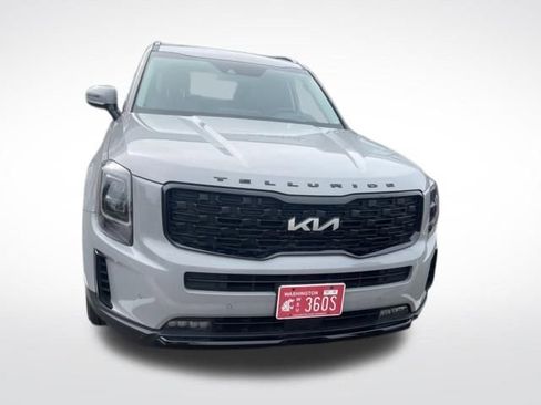Used 2022 Kia Telluride SX w/ SX Prestige Package image 6