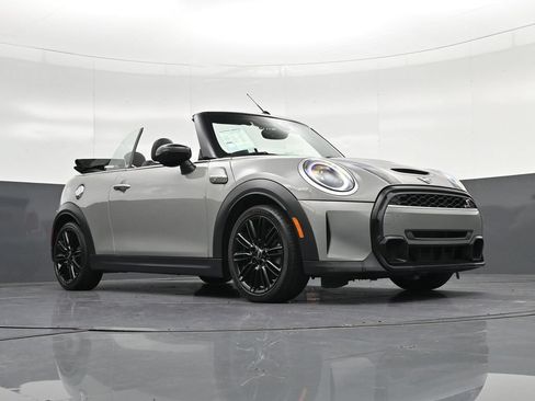Used 2023 MINI Cooper S FWD image 28