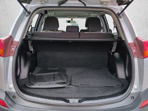 Used 2014 Toyota RAV4 XLE image 6