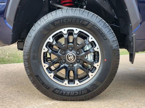 New 2026 Toyota Tundra SR5 w/ TRD Off-Road Premium Package image 11