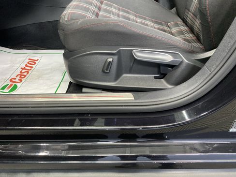 Used 2015 Volkswagen GTI S image 13