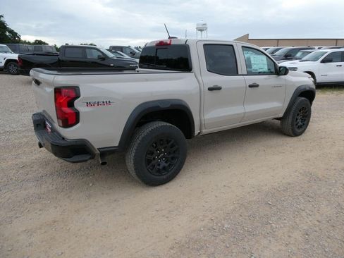 New 2026 Chevrolet Colorado Trail Boss AWD/4WD image 5