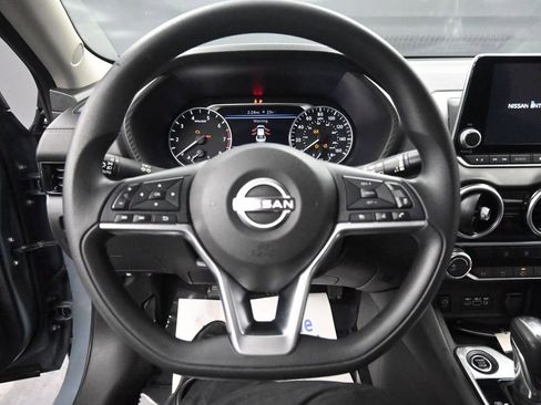 Used 2024 Nissan Sentra SV image 30