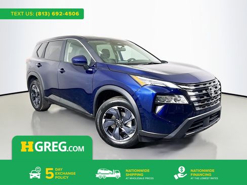 Used 2025 Nissan Rogue SV image 1