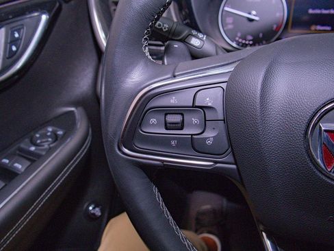 Certified 2022 Buick Envision Essence w/ Technology Package I image 18