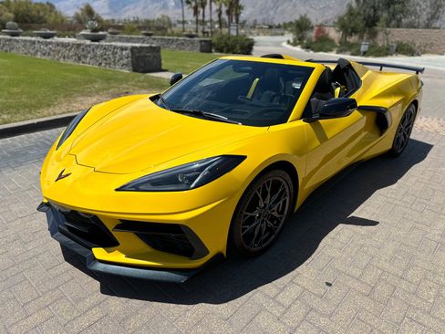 Used 2026 Chevrolet Corvette Stingray Premium Conv w/ Z51 Performance Package RWD image 40