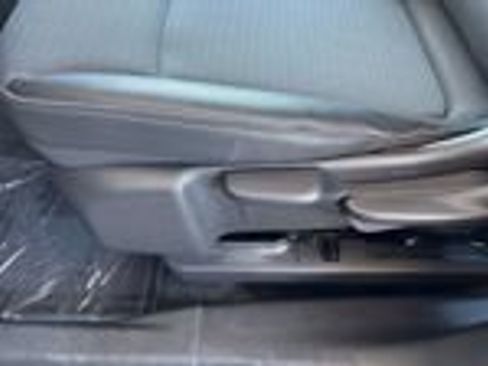 Used 2025 Buick Encore GX Preferred FWD image 31
