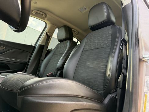 Used 2015 Buick Encore FWD image 11