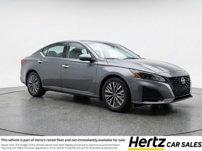 Used 2025 Nissan Altima 2.5 SV