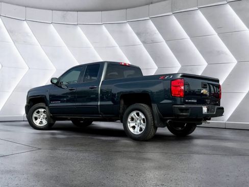 Used 2018 Chevrolet Silverado 1500 LT w/ All Star Edition image 6