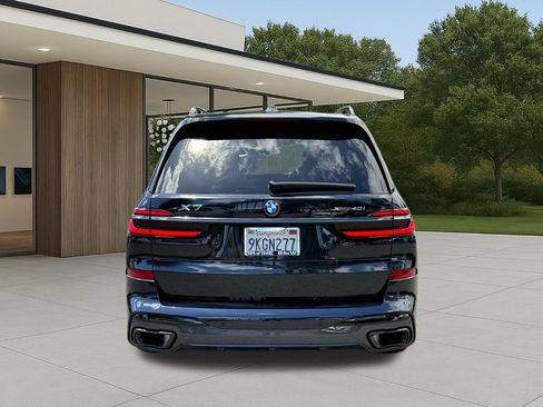Certified 2024 BMW X7 xDrive40i w/ M Sport Package AWD/4WD image 10