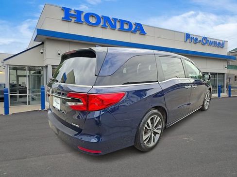 Used 2023 Honda Odyssey Touring image 4