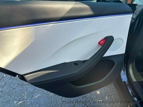 Used 2024 Tesla Model 3 Performance image 21