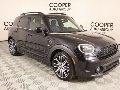 Used 2024 MINI Cooper Countryman S image 1