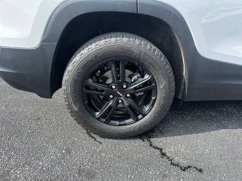 Used 2023 GMC Terrain AT4 AWD/4WD image 32