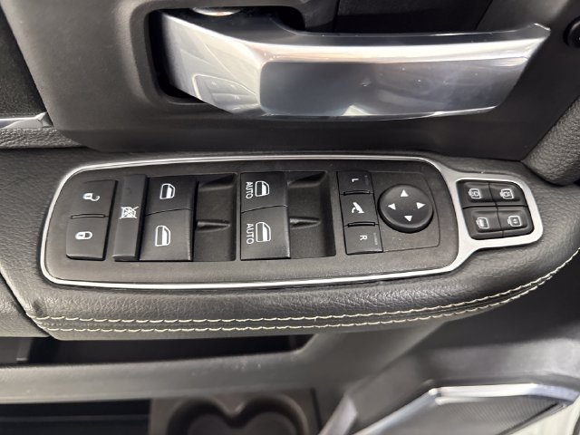 Used 2024 RAM 2500 Laramie w/ Safety Group AWD/4WD image 27