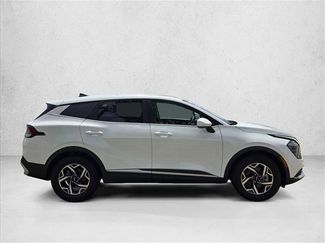 Used 2025 Kia Sportage LX FWD video 4