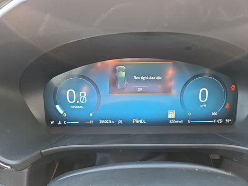 Used 2025 Ford Escape Platinum AWD/4WD image 27