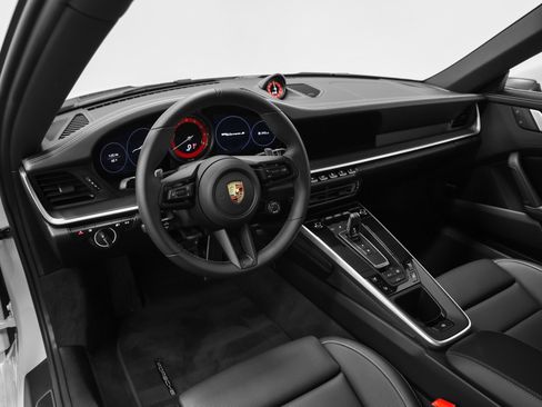 Certified 2024 Porsche 911 Carrera S image 61