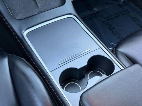 Used 2023 Tesla Model 3 Standard Range image 25