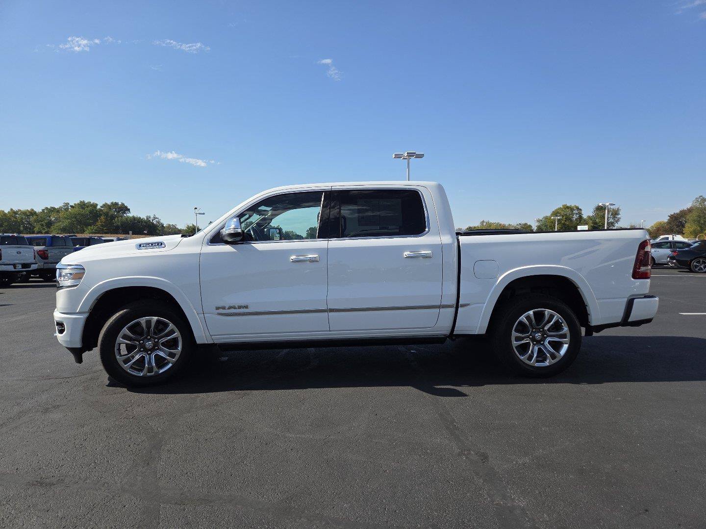 Used 2022 RAM 1500 Limited AWD/4WD image 15