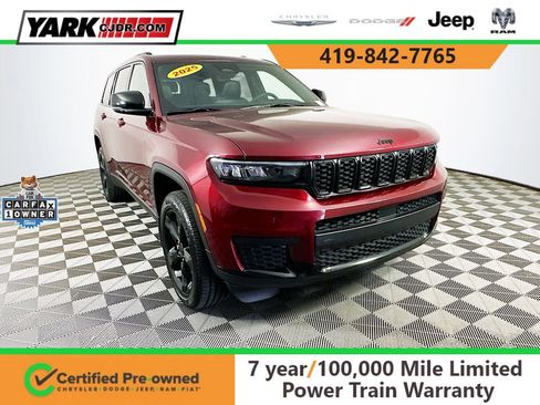 Certified 2025 Jeep Grand Cherokee L Altitude AWD/4WD image 1