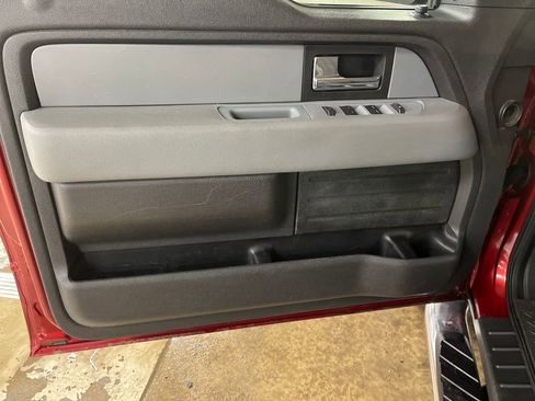 Used 2013 Ford F150 XLT w/ XLT Chrome Pkg image 11