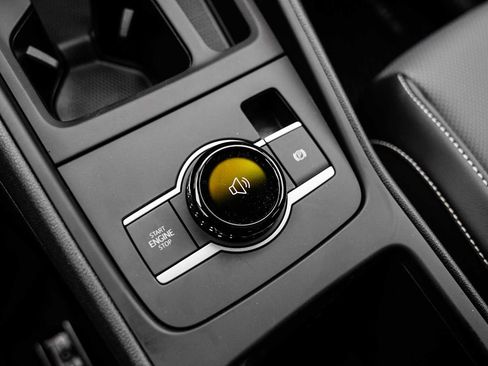 New 2026 Volkswagen Tiguan SE image 34