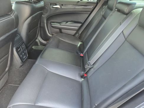 Used 2021 Chrysler 300 S w/ S Model Appearance Package RWD image 12