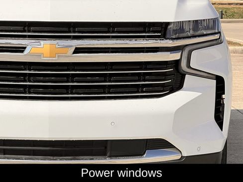 Used 2024 Chevrolet Suburban LT image 11