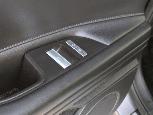 Used 2023 Genesis G80 2.5T image 28