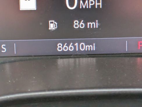 Used 2022 Chevrolet Colorado ZR2 image 16