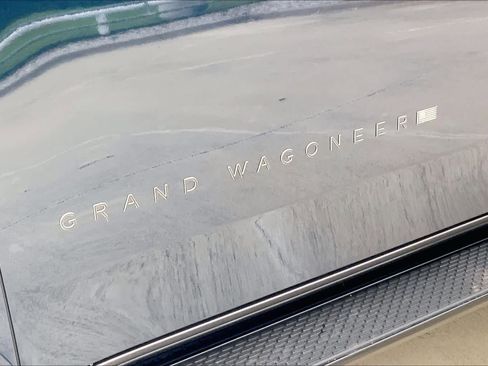 New 2026 Jeep Grand Wagoneer Limited AWD/4WD image 15