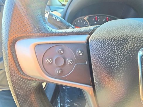 Certified 2023 GMC Terrain SLE w/ Driver Convenience Package AWD/4WD image 10