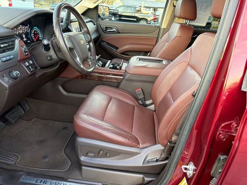 Used 2020 Chevrolet Tahoe Premier image 11