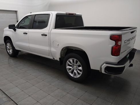 Used 2022 Chevrolet Silverado 1500 Custom RWD image 3