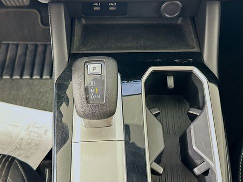 Used 2025 Mitsubishi Outlander ES image 24