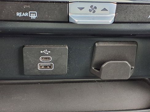 Used 2025 Ford F150 XLT w/ Equipment Group 301A Standard RWD image 7