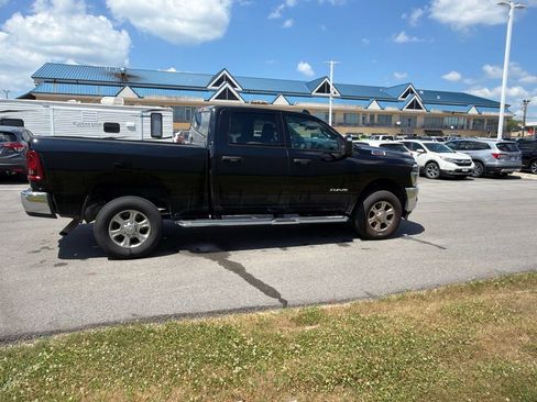 Used 2026 RAM 2500 Big Horn AWD/4WD image 13