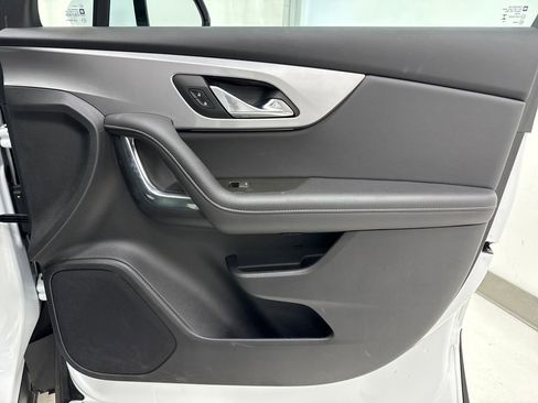 Used 2023 Chevrolet Blazer LT image 8