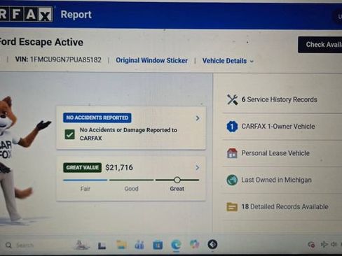 Certified 2023 Ford Escape Active AWD/4WD image 48