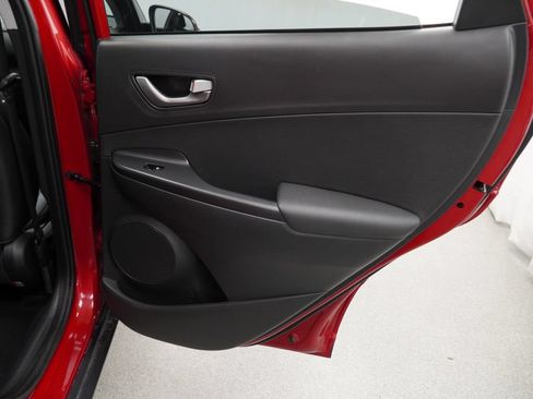 Used 2019 Hyundai Kona Ultimate FWD image 40