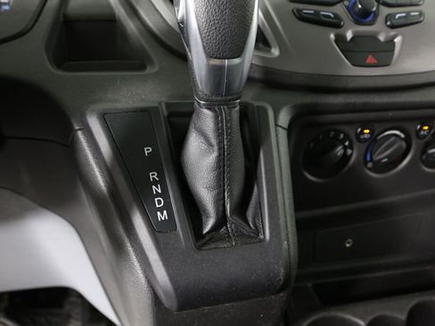 Used 2019 Ford Transit 350 XLT RWD image 28
