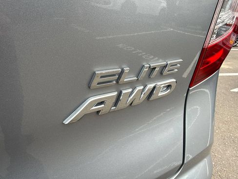 Used 2021 Honda Pilot Elite image 12
