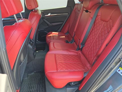 Used 2018 Audi SQ5 Premium Plus image 32