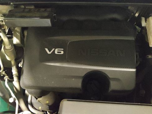 Used 2020 Nissan Pathfinder SL FWD image 30