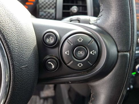 Used 2017 MINI Cooper S image 21