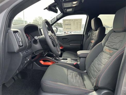 New 2026 Nissan Frontier PRO-4X w/ Pro-4x Convenience Package image 16
